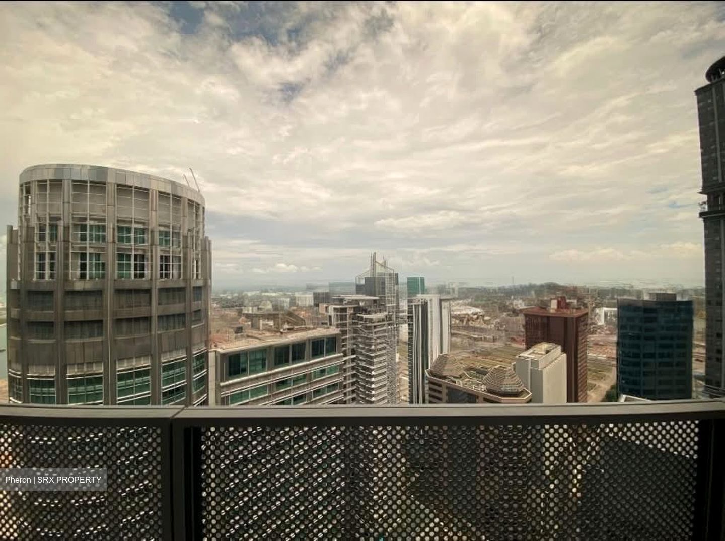 International Plaza (D2), Apartment #564033811